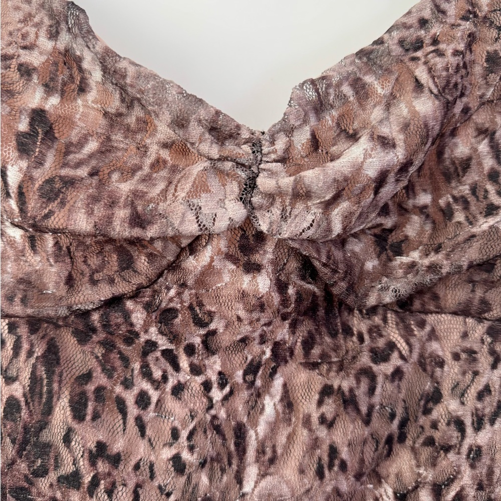 Leopard 🐆 Maxi Dress - Picture 3 of 9